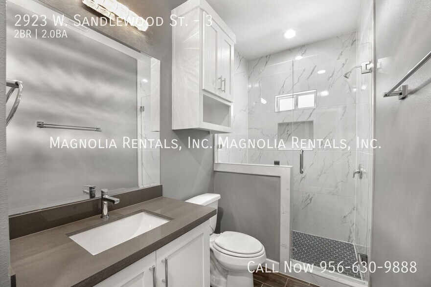 Building Photo - 2923 W Sandlewood St