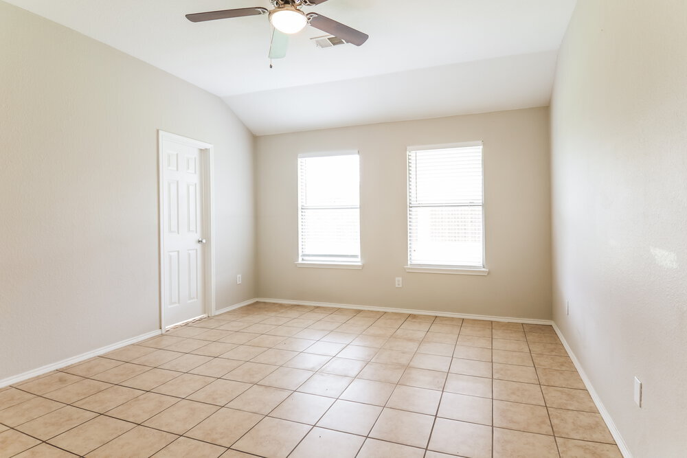 Building Photo - 129 Arbordale Way