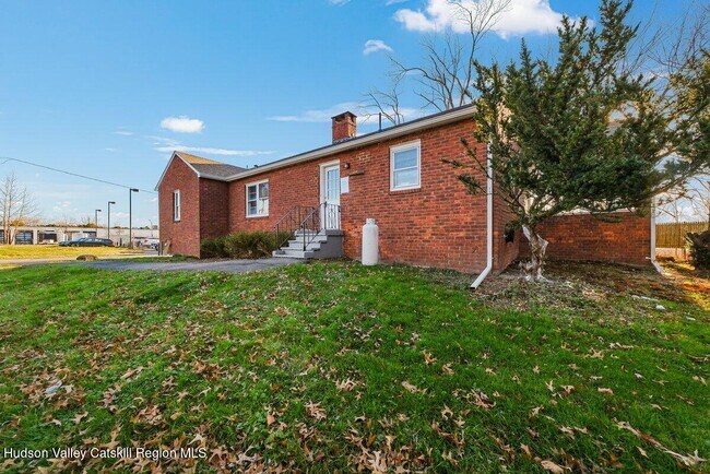 Building Photo - 146 NY-28