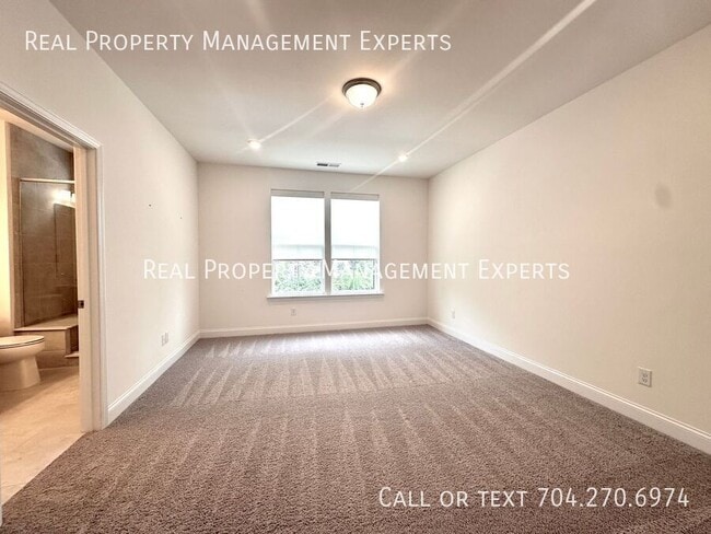 Building Photo - 2518 Magnolia Blossom Wy