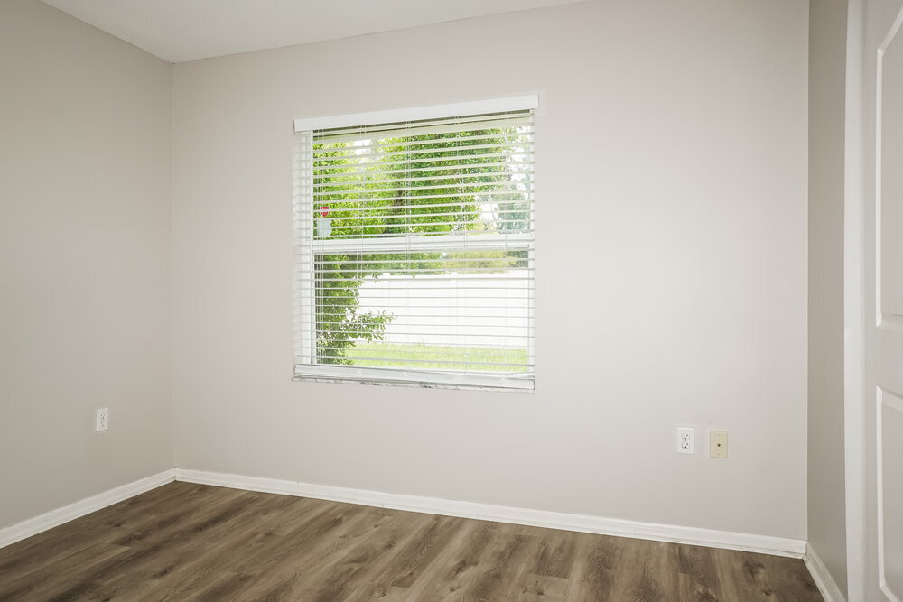 Building Photo - 5146 Old Ashwood Dr
