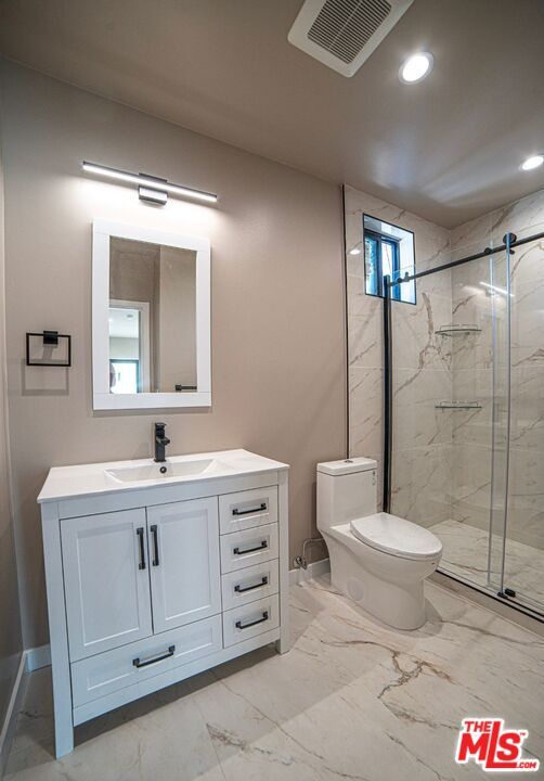 Building Photo - 9900 Laurel Canyon Blvd