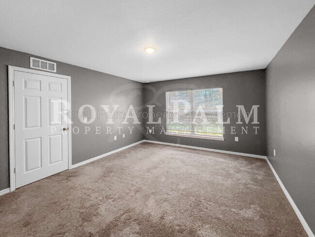 Building Photo - 3107 35th St W