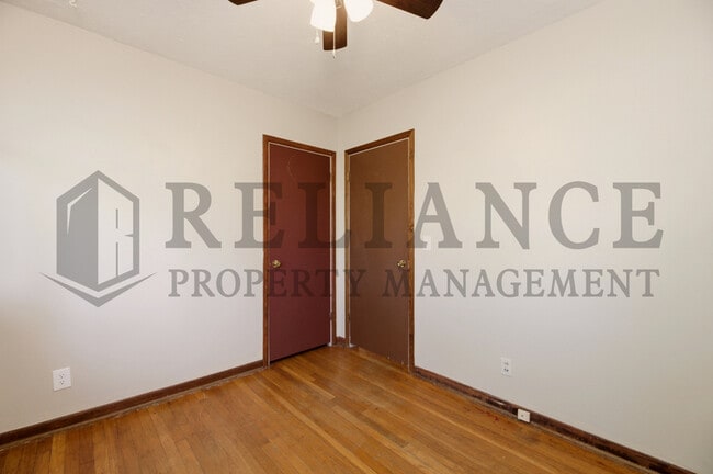 Building Photo - 4853 S Madison Ave