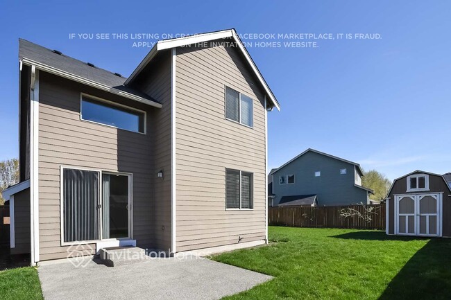 Building Photo - 245 Otter Dr SW
