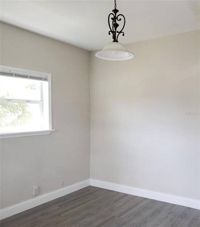 Building Photo - 2403 Durham St