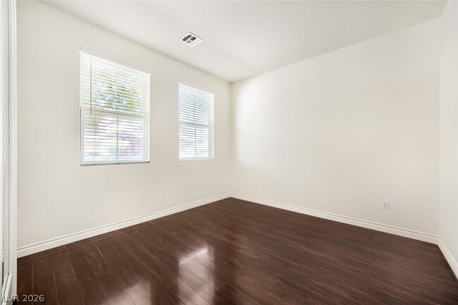 Building Photo - 3412 Osiana Ave