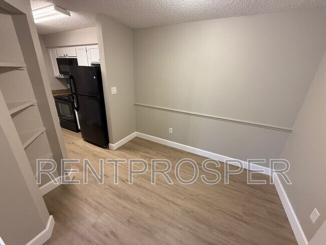 Building Photo - 4645 Cason Cove Dr