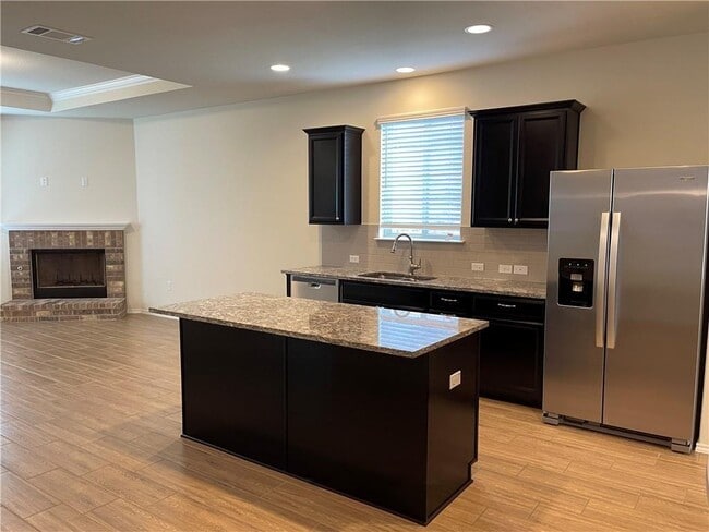 Building Photo - 11816 Monterosso Dr
