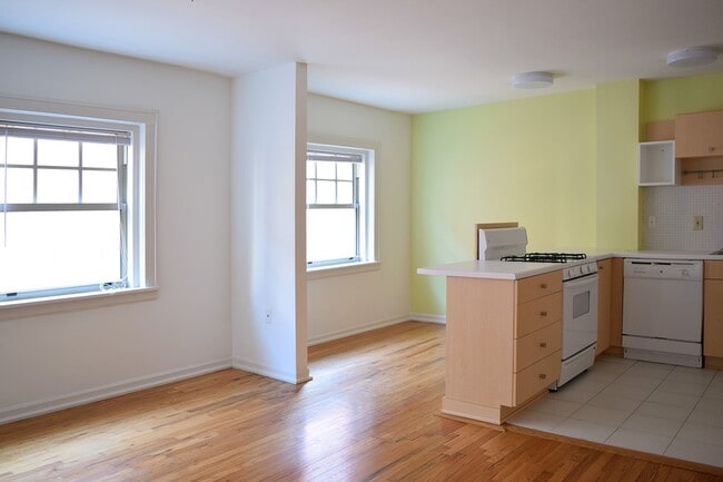 Interior Photo - Windemere