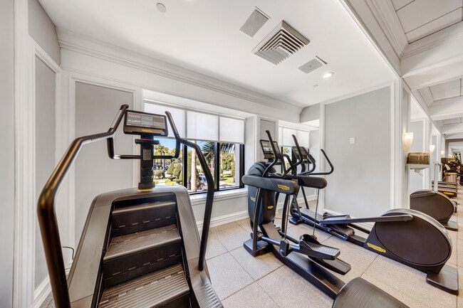 Building Photo - 9801 Collins Ave