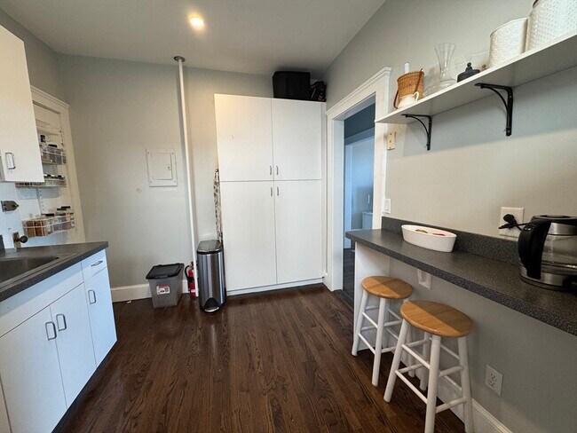 Building Photo - 339 S Huntington Ave