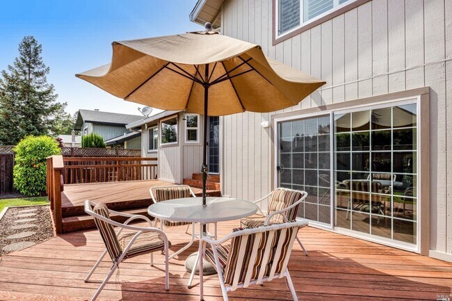 Building Photo - 1521 Genesis Ct