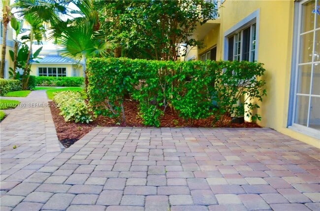 Building Photo - 1501 E Broward Blvd