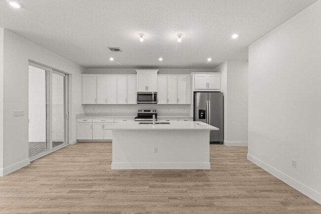 Building Photo - 3567 NW Solange Ct
