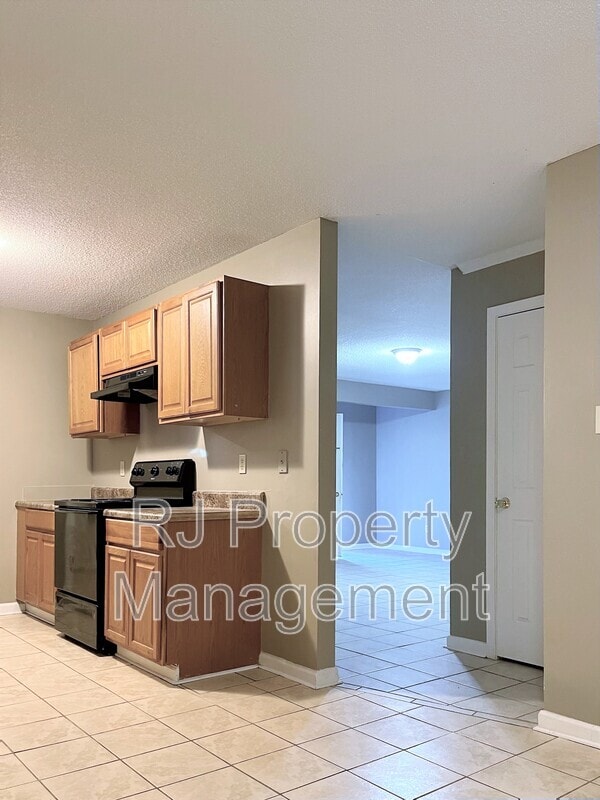 Building Photo - 4615 Addington Dr
