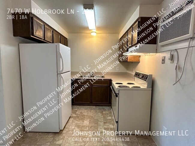Building Photo - 7470 W Holbrook Ln