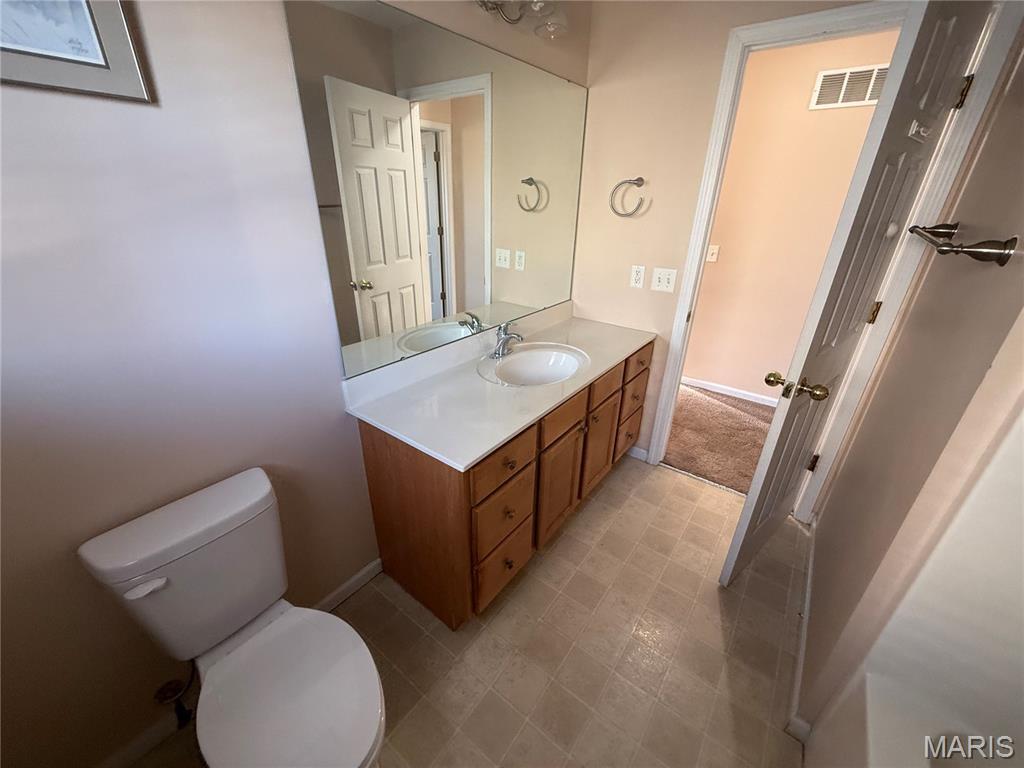 Building Photo - 733 Pecan Hill Dr