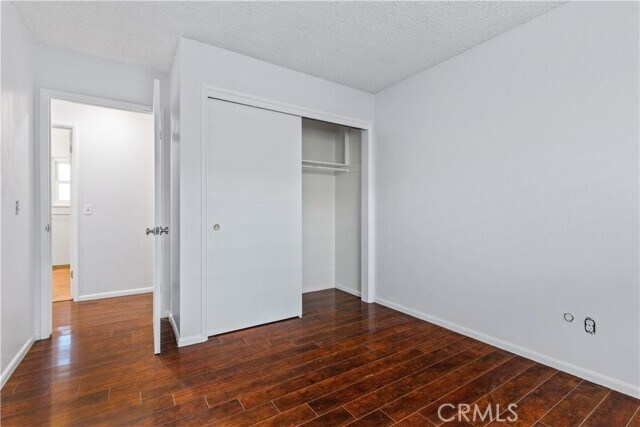 Building Photo - 668 Patricia Dr