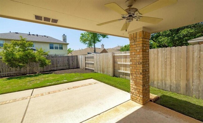 Building Photo - 10133 Cassandra Dr