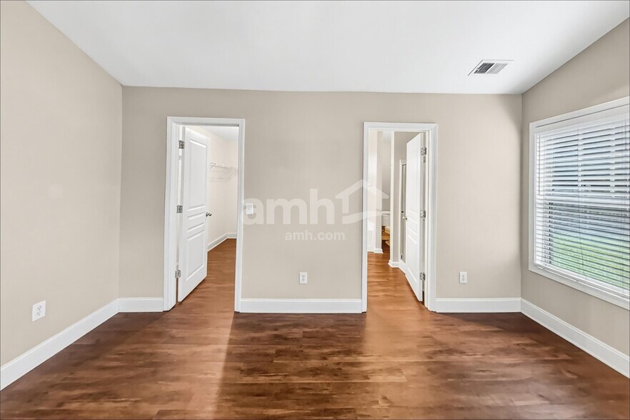 Building Photo - 414 Arrowhead Trl