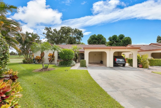 Building Photo - 5944 Forest Grove Dr