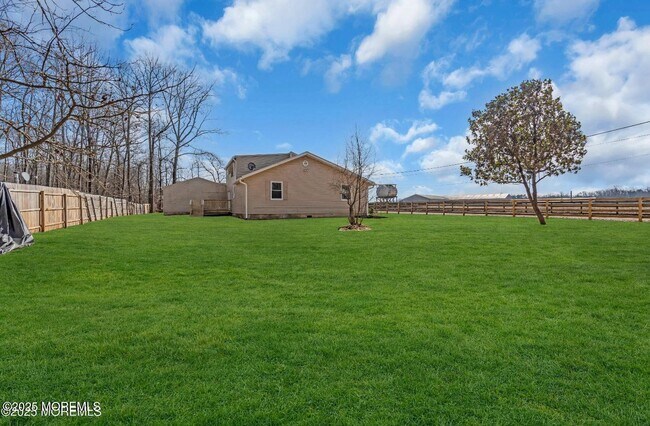 Building Photo - 23A Stoney Hill Rd