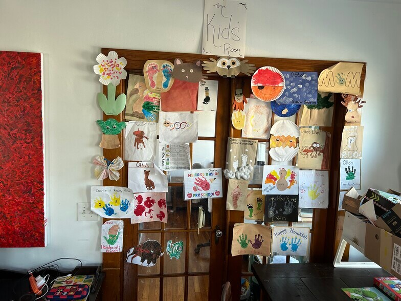 Building Photo - 221 Market St