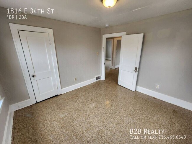 Building Photo - 1816 E 34th St