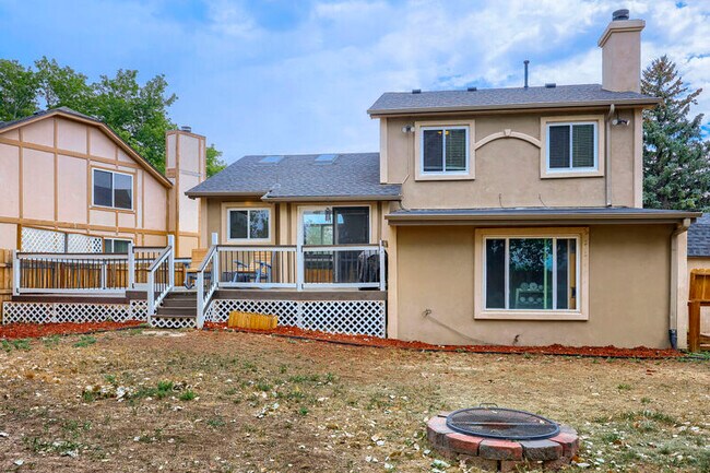 Building Photo - 4540 Bramble Ln