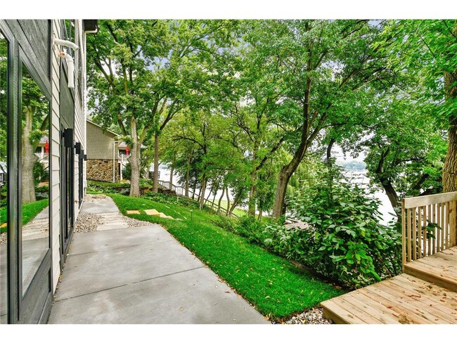 Building Photo - 21845 Byron Cir