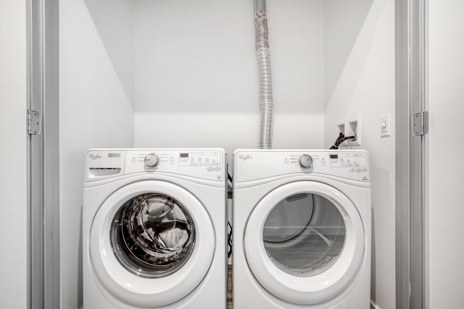 Building Photo - 12269 NE 12th Ln