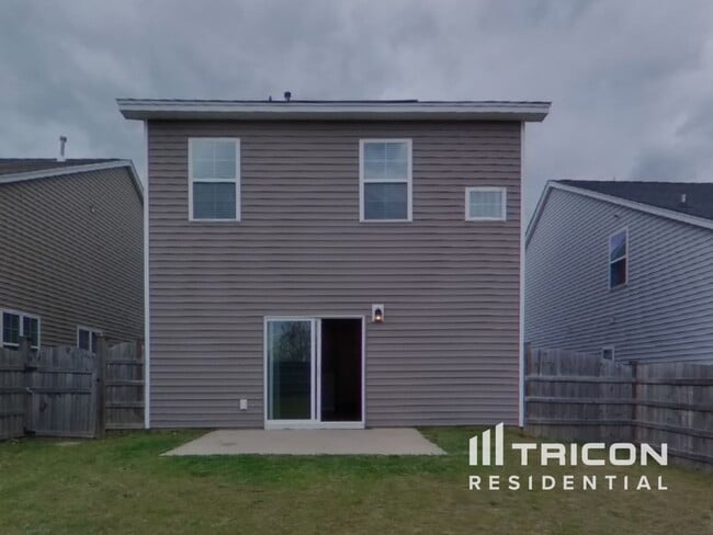 Building Photo - 962 Tuxford Trl