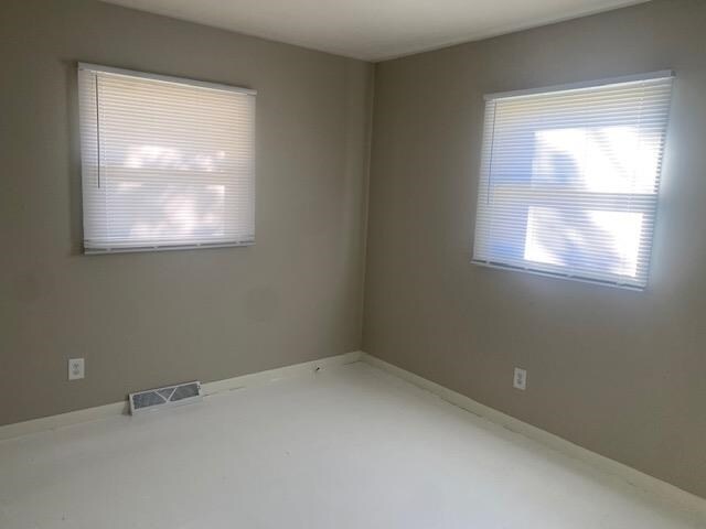 Building Photo - 1873-1875 E Post Rd