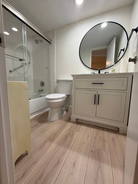 Secondary bathroom - 160 Turtle Lake Ct