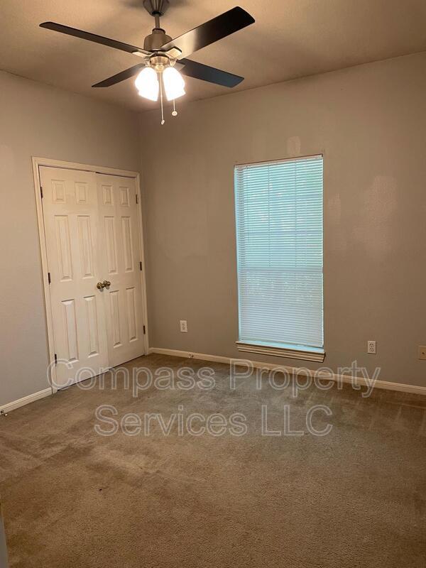 Building Photo - 1916A S. 15th Street