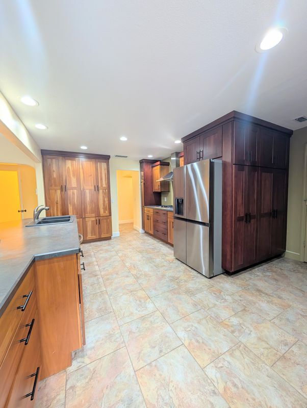 Building Photo - 1154 W Winged Foot Cir