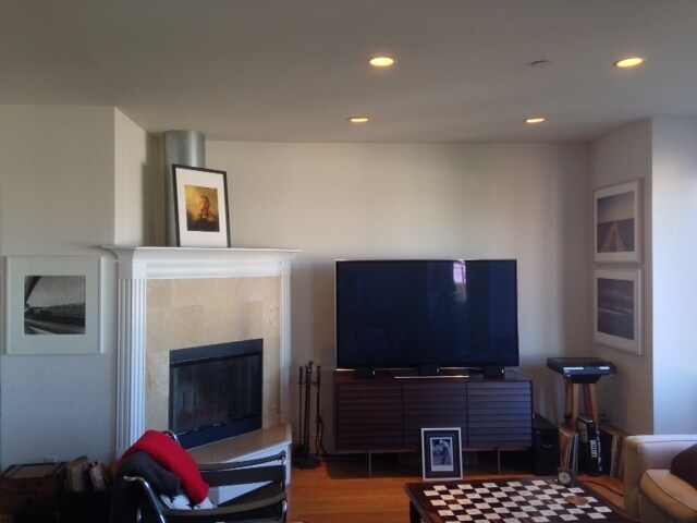 Building Photo - 2131 Greenwich St