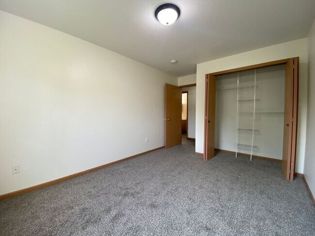 Building Photo - $1,050 | 2 Bedroom, 1 Bathroom Apartment | Pet Friendly* | Available for August 1st, 2026 Move In!