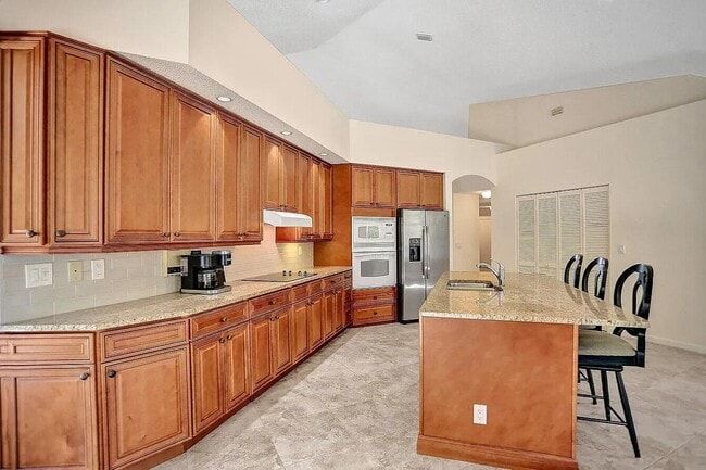 Building Photo - 9119 Baybury Ln