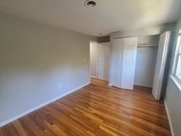 Building Photo - 174 Pine St