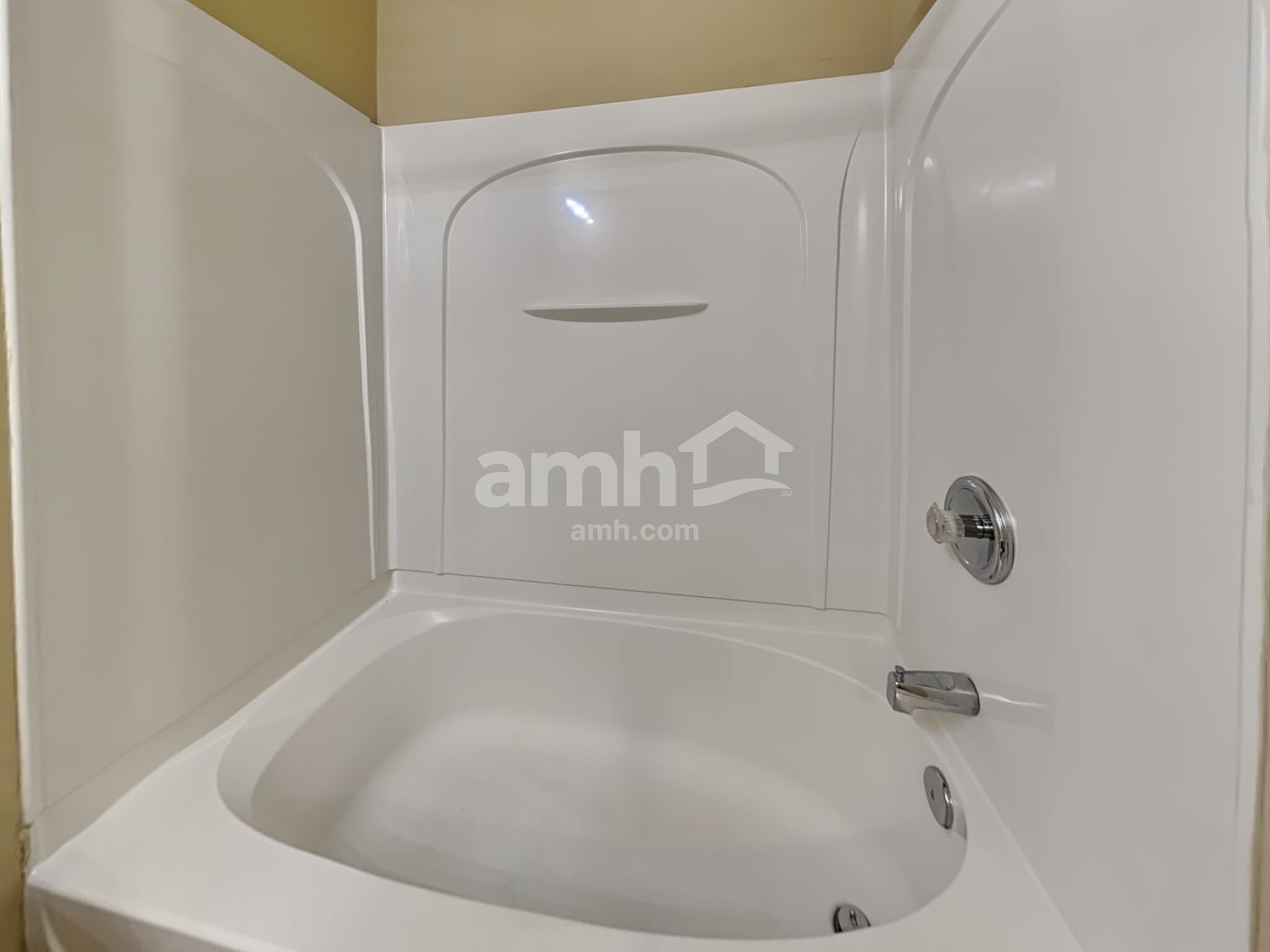 Building Photo - 5023 Holdsworth Dr