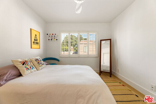 Building Photo - 4608 Glencoe Ave