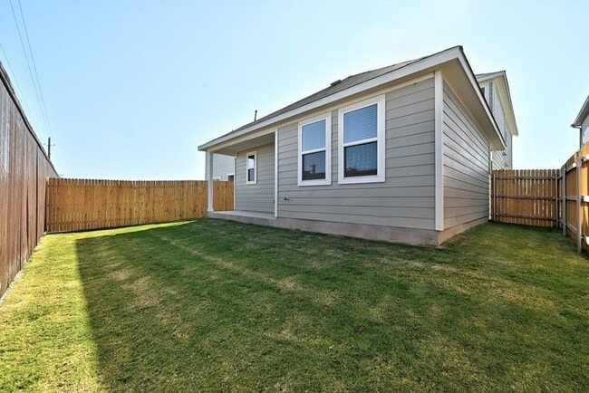 Building Photo - 3000 Sudha Dr