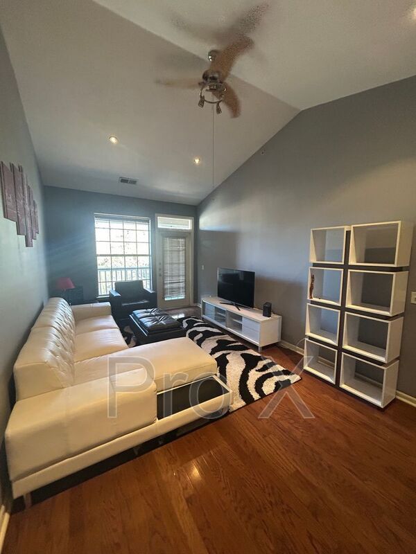 Building Photo - 4230 NW Meadow Creek Cir