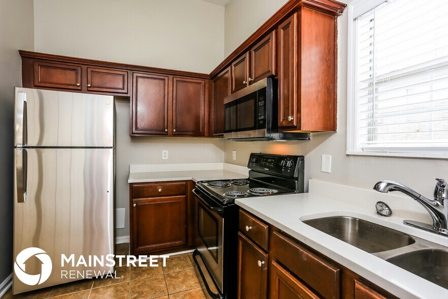 Building Photo - 4150 Riverbank Ct