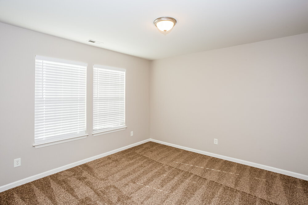 Building Photo - 363 Morning Dew Dr