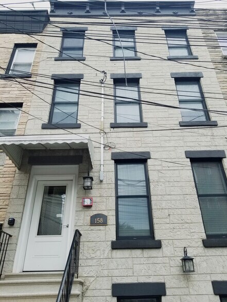 158 6th Street - Hoboken - 158 6th St