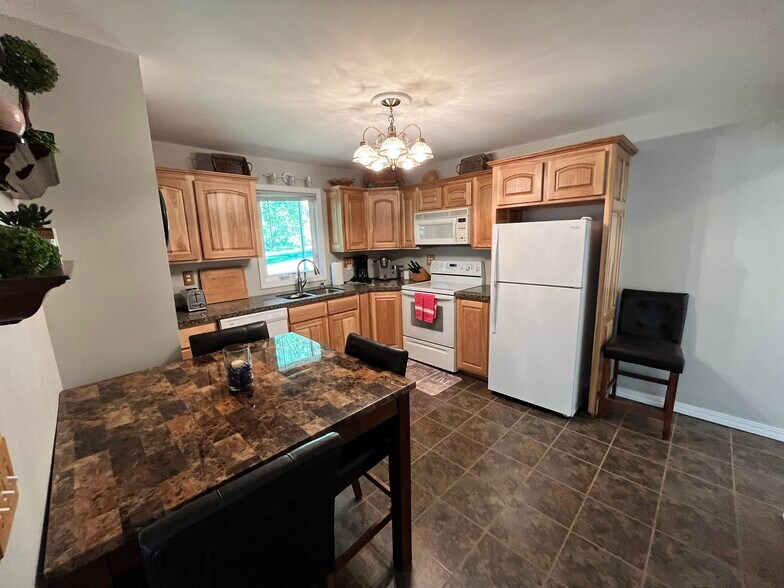 Building Photo - 2150 Frederick St