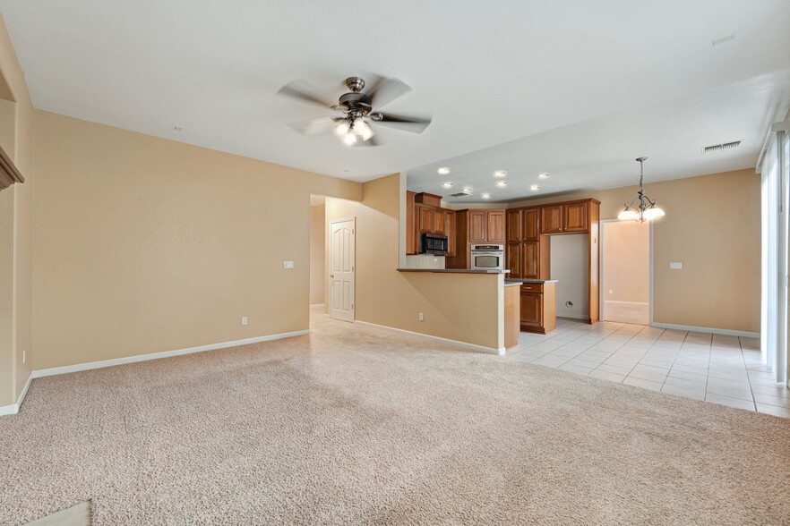 Building Photo - 4276 Steccato Dr